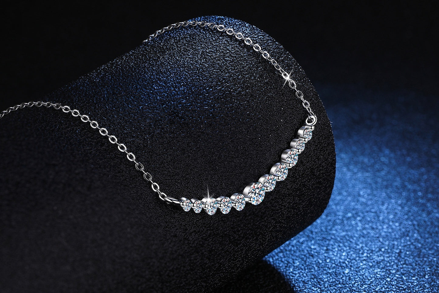 S925 Sterling Silver Moissanite Necklace Light Luxury High-grade 11 Karat D Color