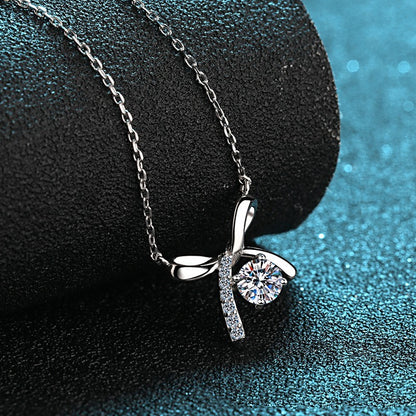 Mosang Diamond Bow Necklace Simulation