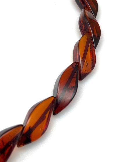 Snake - elegant amber necklace