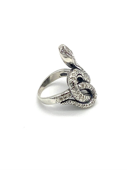 Python - Classic Animal Ring