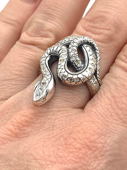 Python - Classic Animal Ring