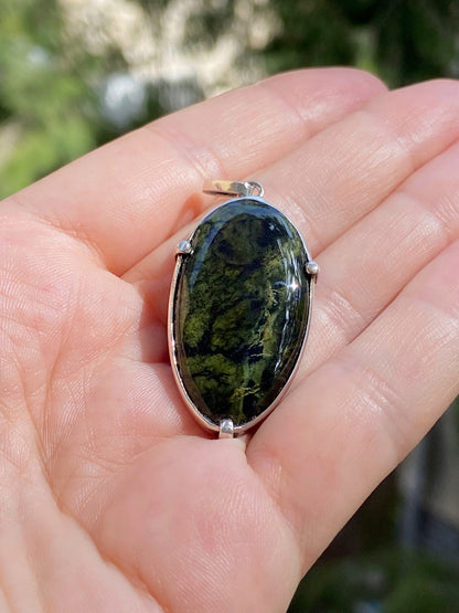 Serpentinite - Handcraft Pendant