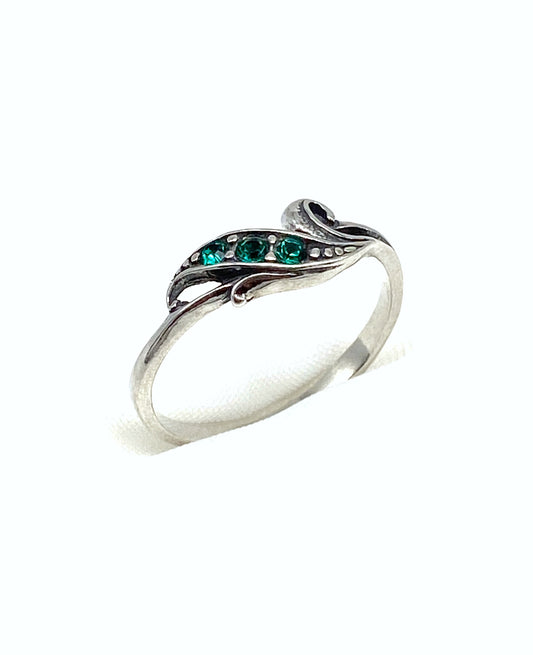 Curl - Emerald Crystals Ring